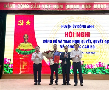 Đồng chí Hoàng Lê Thông – Bí thư chi bộ, Viện trưởng Viện KSND huyện Đông...